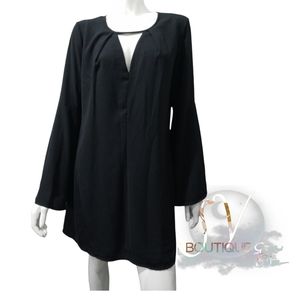 Essue black mini dress